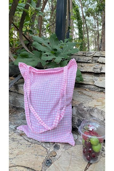 White Alamode Τσάντα ώμου με σχέδιο Gingham