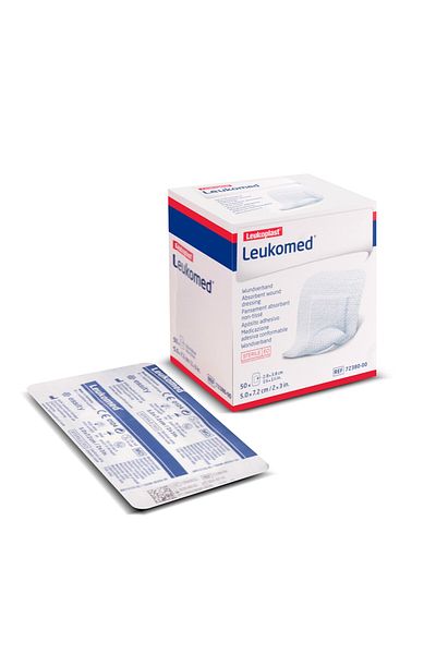 Leukoplast Bsn Leukomed غطاء جرح غير منسوج مع وسادة 5 سم × 7،2 م 50 قطعة