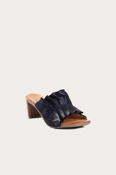 BUENO Shoes Lacivert Deri Kadın Topuklu Terlik 01wn4001