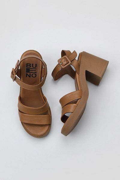 Bueno Shoes Дамски сандали на ток в кафяво от кожа - 01wy12506