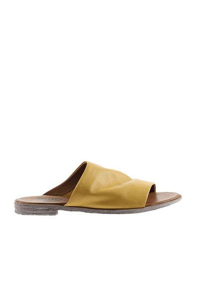 Bueno Shoes Papuci plati din piele galbena pentru femei - 01wq2009