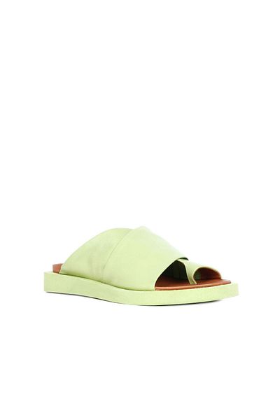 Bueno Shoes Πράσινες δερμάτινες γυναικείες παντόφλες - σαγιονάρες, μοντέλο 01ws2809