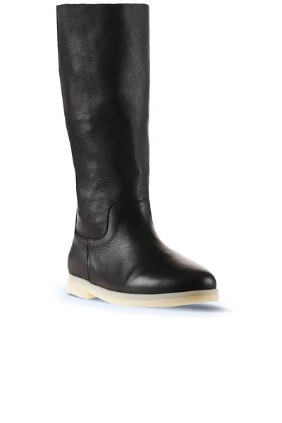 Bueno Shoes Черни кожени дамски ботуши - равни, модел 01wt3306