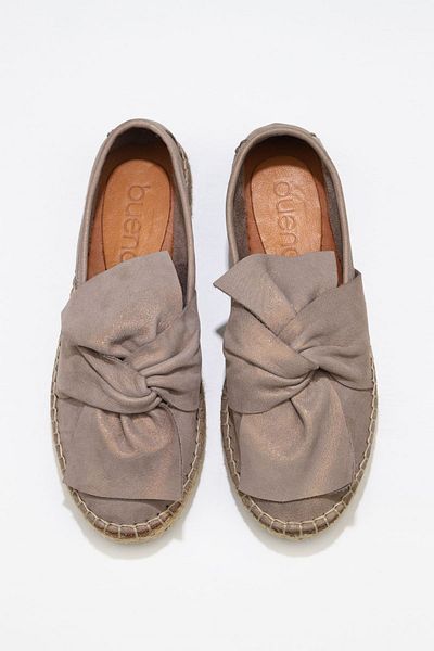 Bueno Shoes Δερμάτινη γκρι γκλίτερ γυναικεία εσπαντρίγια - 01wn3100