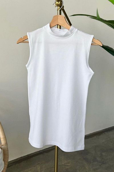 HAZA MODA ملابس داخلية بيضاء ضيقة بدون أكمام