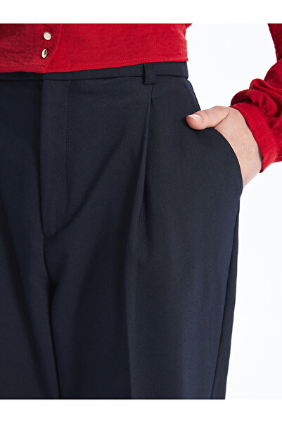 LC Waikiki Lcw Kadın Rahat Kalıp Düz Pantolon