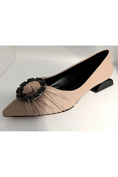 Guja 22Y565 Ženske cipele sa šiljatim vrhom i niskim potpeticama Sa kamenčići...