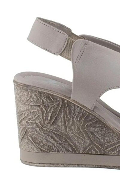 Venüs 2015713y Women's Daily Wedge Sole Cross Strap Genuine Leather Shoes