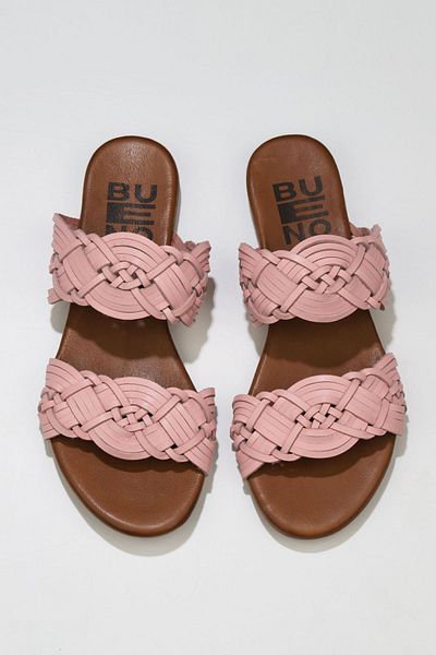 Bueno Shoes Γυναικείες δερμάτινες φλατ παντόφλες σε πούδρα - 01wu7452