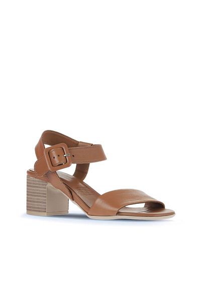 Bueno Shoes Кафяви кожени дамски сандали на ток 01wa2805