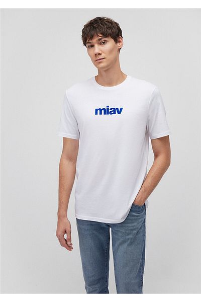 Mavi Weißes T-Shirt mit Miav-Aufdruck, reguläre Passform / normaler Schnitt 067153-620