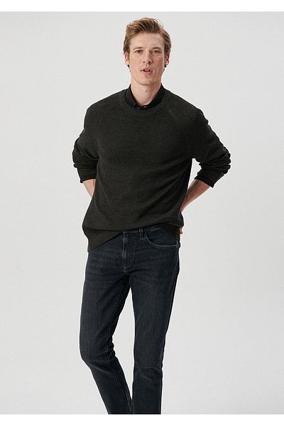 Mavi Crew Neck Black Sweater Slim Fit / Narrow Cut 0710136-900