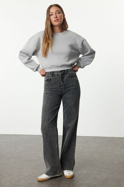 Trendyol Collection Šedá Crop mikina Relaxed Fit - Crew Neck, Silný fleece, Pletená Twoaw24sw00147