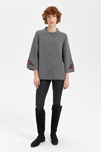 Desen Triko Women's Smoked Wool Jacket - Stand Collar and Embroidered Sleeve