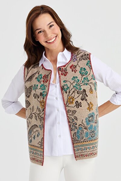 Desen Triko Women's Crew Neck Ivy Patterned Wool Vest Dark Beige
