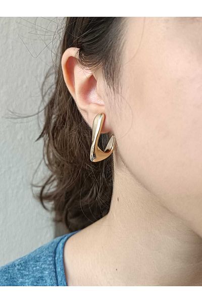 GÜRLER Special Design Light Gold Earrings