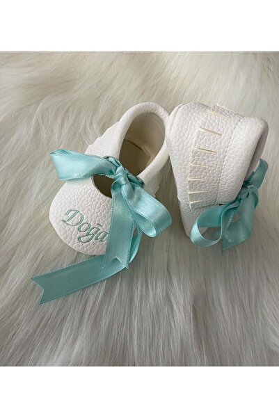 Betülün diktikleri Bebek Makosen İsimli