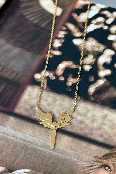 Trendy Butik قلادة ملاك ميكائيل من الفولاذ