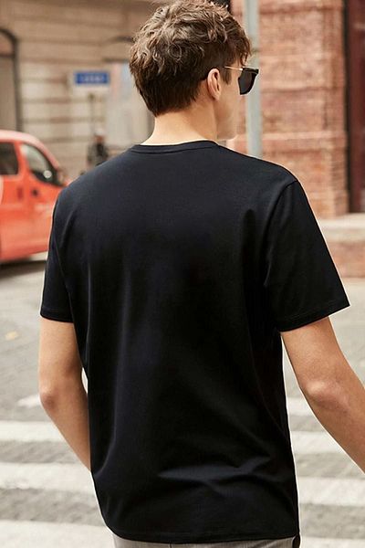 uyguntarz Unisex-T-Shirt mit Kanagawa Oki Nami Ura-Aufdruck