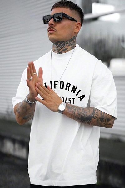 uyguntarz Unisex-Übergroßes T-Shirt mit West Coast-Print