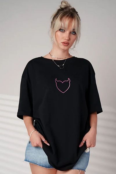 uyguntarz Unisex oversize tričko Devil Heart s potiskem