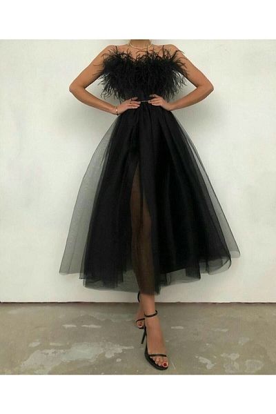 SELİN MODA EVİ Φόρεμα με λεπτές τάσεις με πούπουλα