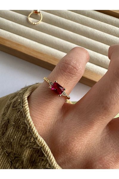 ringbox Fuchsia Tiny Crispy Ring