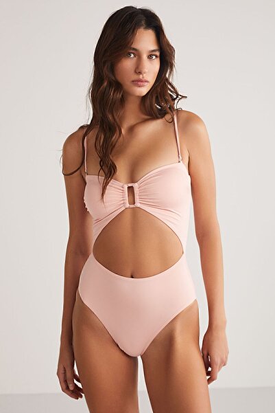 Kom Λεπτομερές λεπτό επενδυμένο μαγιό χωρίς σύρμα (χωρίς μπανέλες) με λεπτομέ...