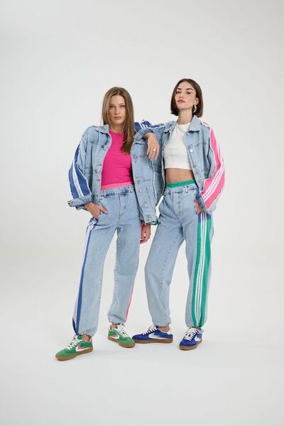 Calisa Color Stripe Detailed Women's Denim Jacket and Jean Set - Denim Jogger and Waggy