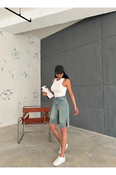 Zeo Basic Jeans Shorts with Slit Detail on the Sides
