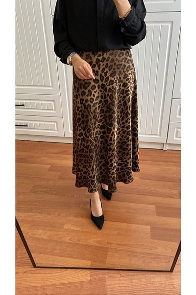 TEKSTİLCİ Rock aus Seidensatin mit Leopardenmuster