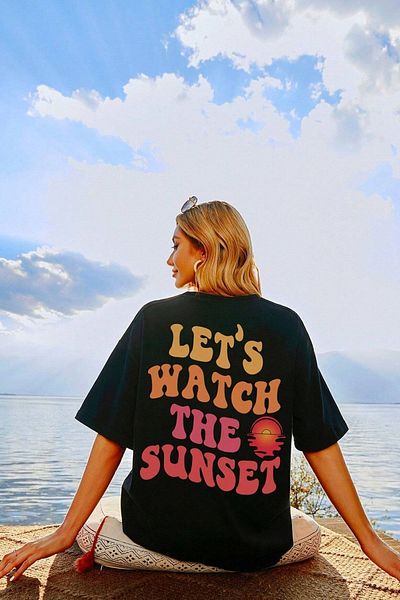 uyguntarz Μπλουζάκι Unisex Lets Watch The Sunset Design