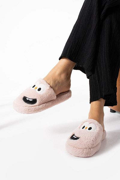 ALMİNA Fashion Smiling Face Plush Fluffy Women's Home Slippers - Silent Sole Dowry Slippers