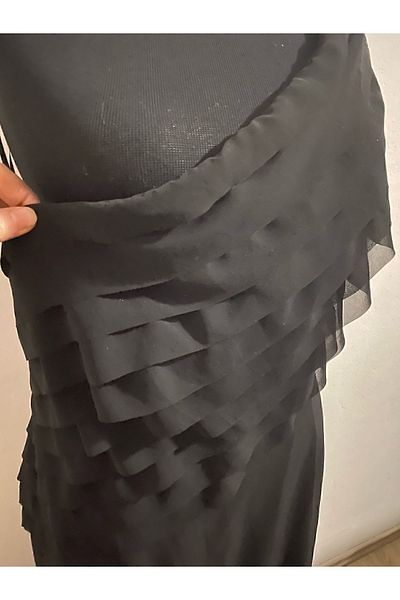 NetworkAvm Black One Shoulder Evening Dress