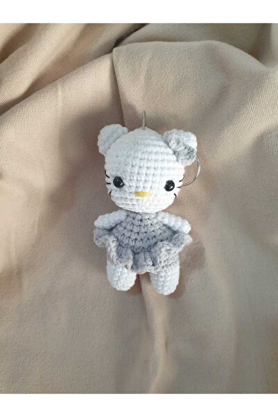 On marifet yün ve hobi dünyası amigurumi örgü anahtarlık hello kitty