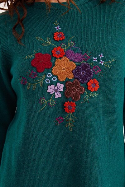 Desen Triko Pulover de lână lung brodat în față cu gâtul crepus pentru femei K.Ö.başı