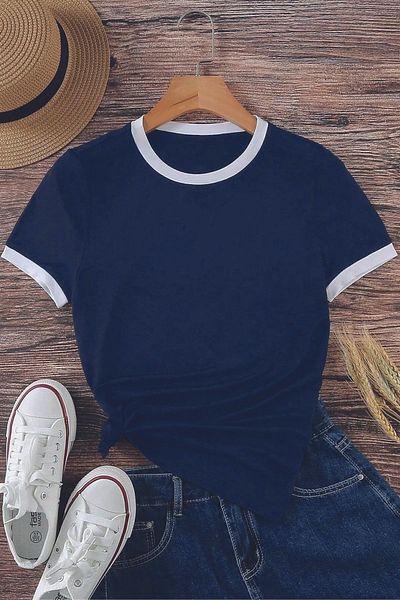 uyguntarz Marineblaues Unisex-T-Shirt aus gekämmtem Interlock