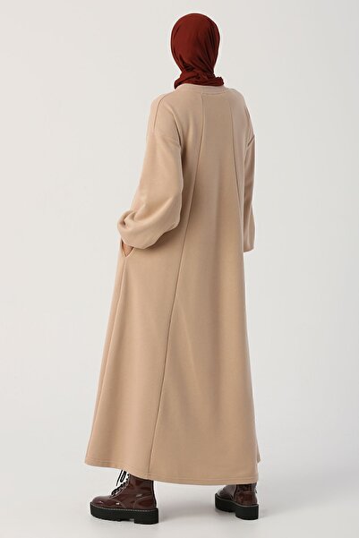 ALLDAY Beżowa rozkloszowana sukienka z kieszeniami po bokach