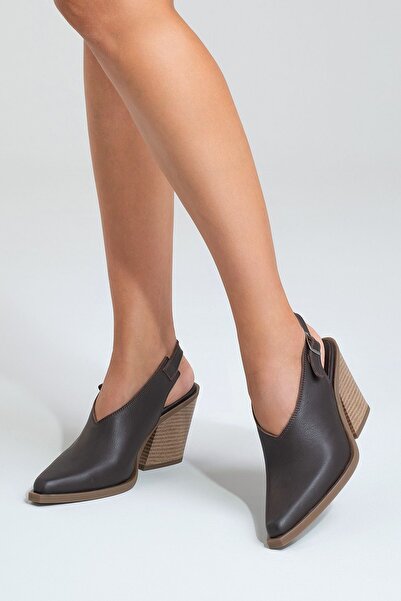 Zeynep Sıradağlı صندل نسائي غربي من الجلد البني من Vales