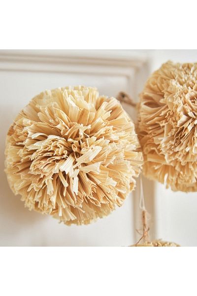 Home Box Miley Handcrafted Maizy Leaves Ball - 8.5x8.5x33 cm