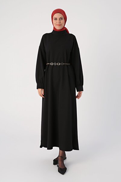 ALLDAY Čierne pásové šaty s oválnymi rozparkami na bokoch