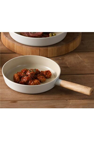 NEOFLAM Fika Beige 24 Cm Cast Iron Pan