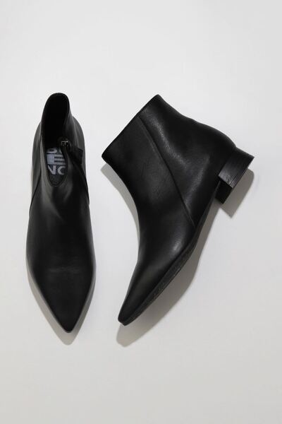 Bueno Shoes 01wr3000 Model Černé kožené dámské boty