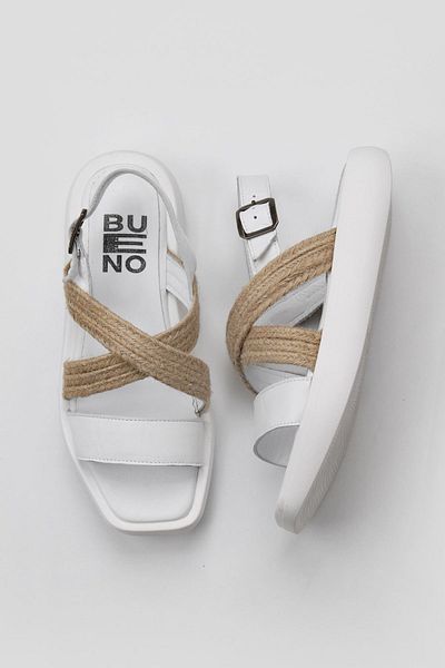Bueno Shoes Straw Leather White Women's Sandals - 01wy1011