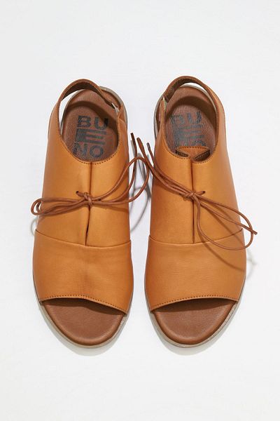 Bueno Shoes Sandale de damă din piele maronie - Model 01ws2510