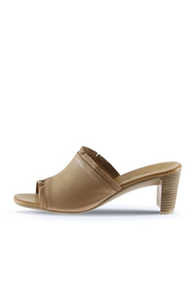 BUENO Shoes Bej Deri Kadın Topuklu Terlik 01wn4002