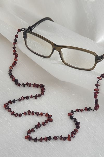 Kehribar Sarayı Damla Kehribar Gözlük Askısı Ipi Vişne Renk 80 Cm