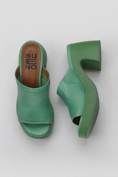 Bueno Shoes Πράσινες σκούρες γυναικείες δερμάτινες παντόφλες με τακούνι - 01wy12200