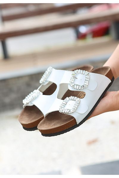 Afrodit White Skin Slippers