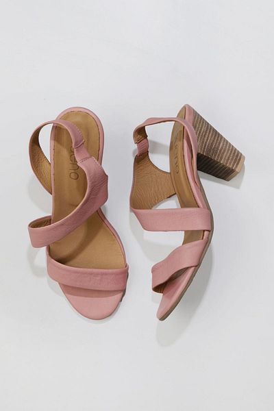 Bueno Shoes Pudra Deri Kadın Topuklu Ayakkabı 01ws6700